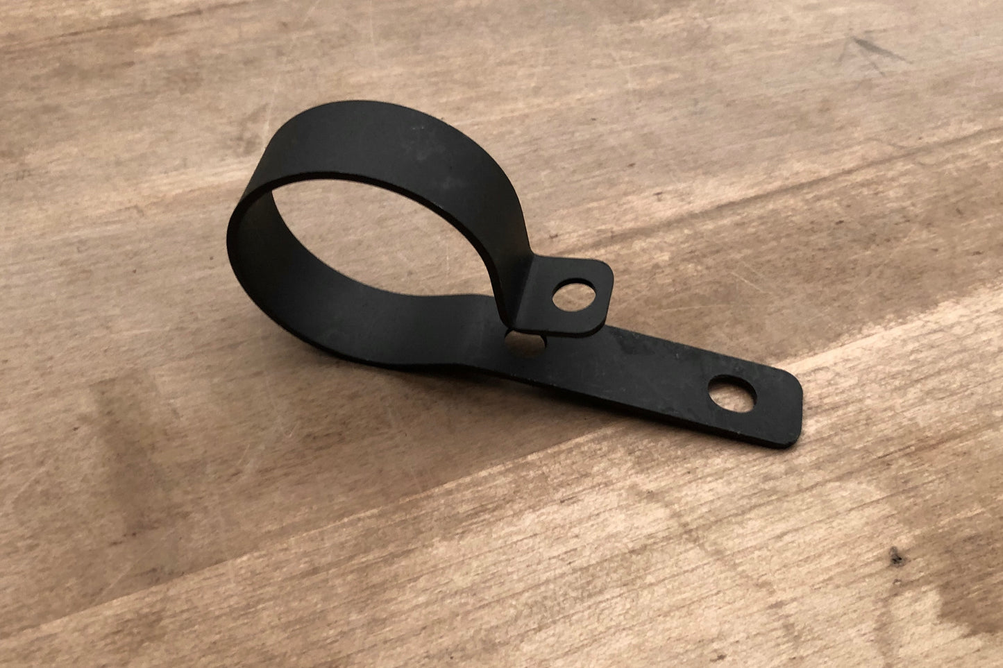 JD 4 pipe exhaust hanger