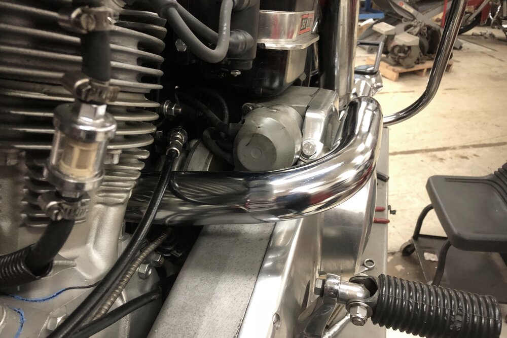 65494-65 Rear crossover pipe