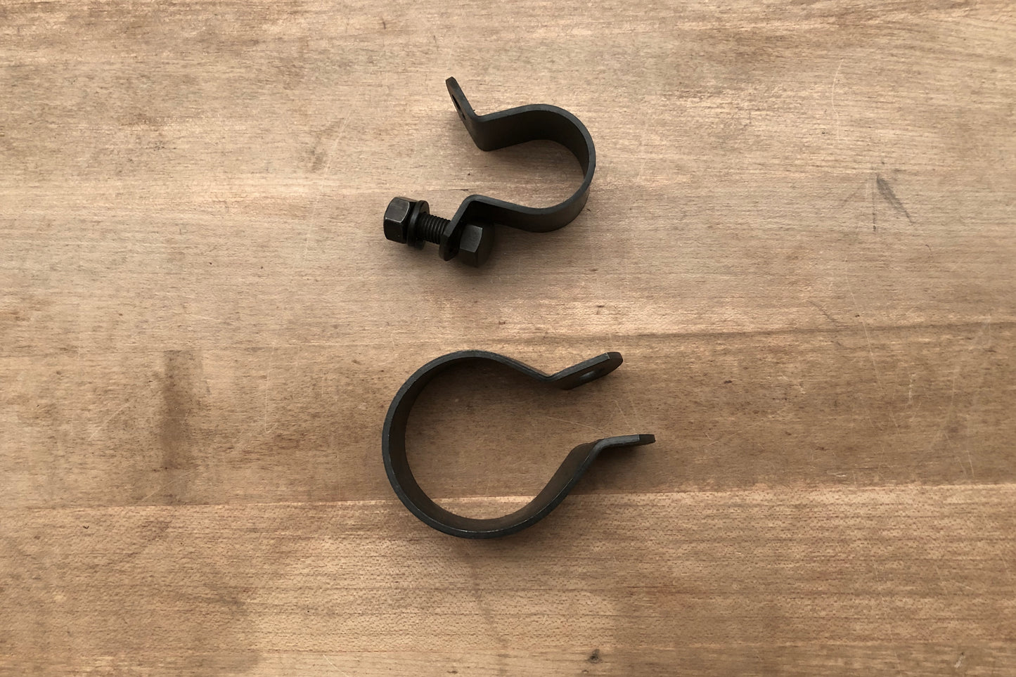 UL Front pipe to frame Clamp set