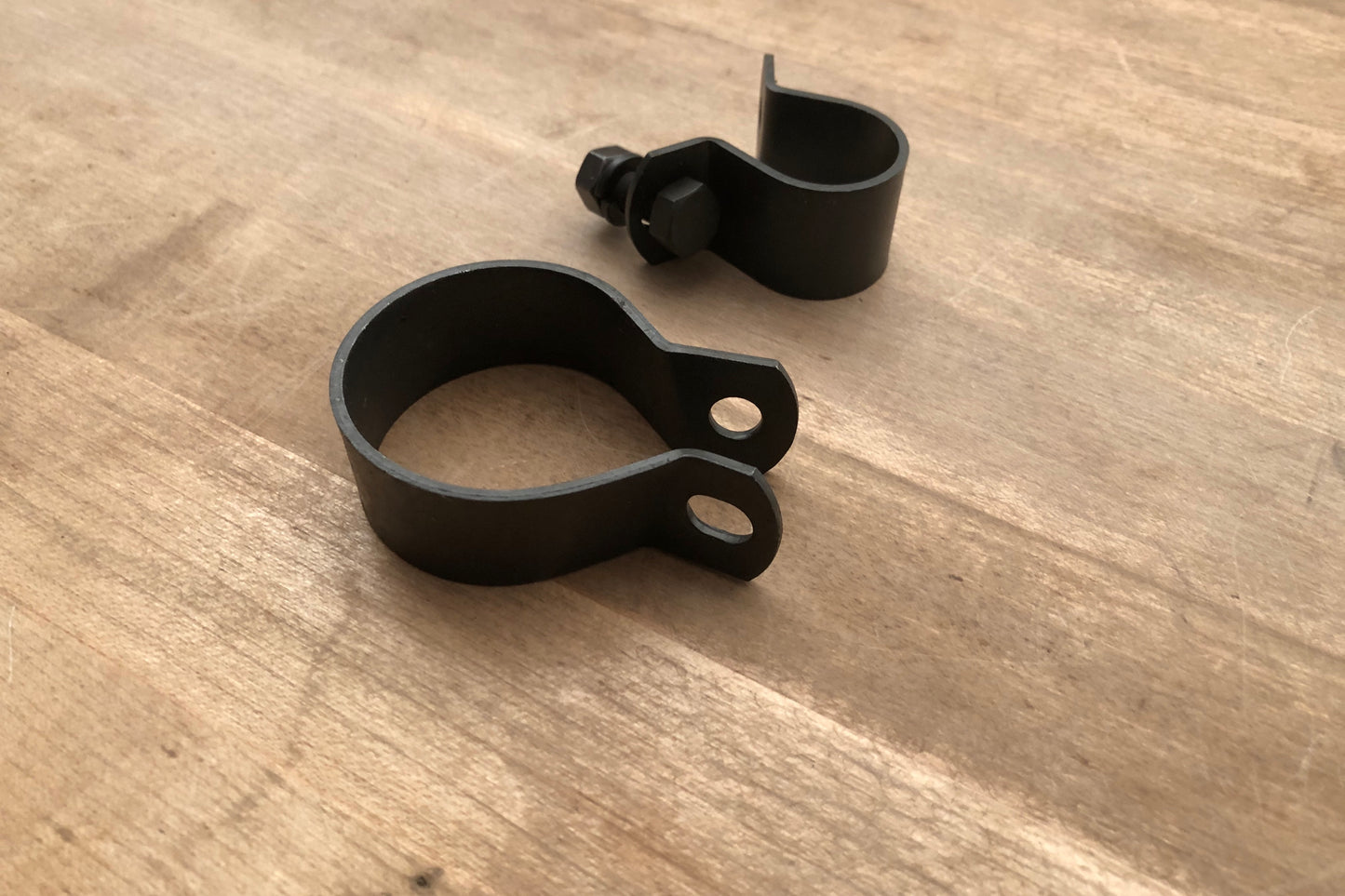 UL Front pipe to frame Clamp set