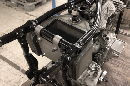Bolt in Oil tank for Four Speed Swing Arm Frames