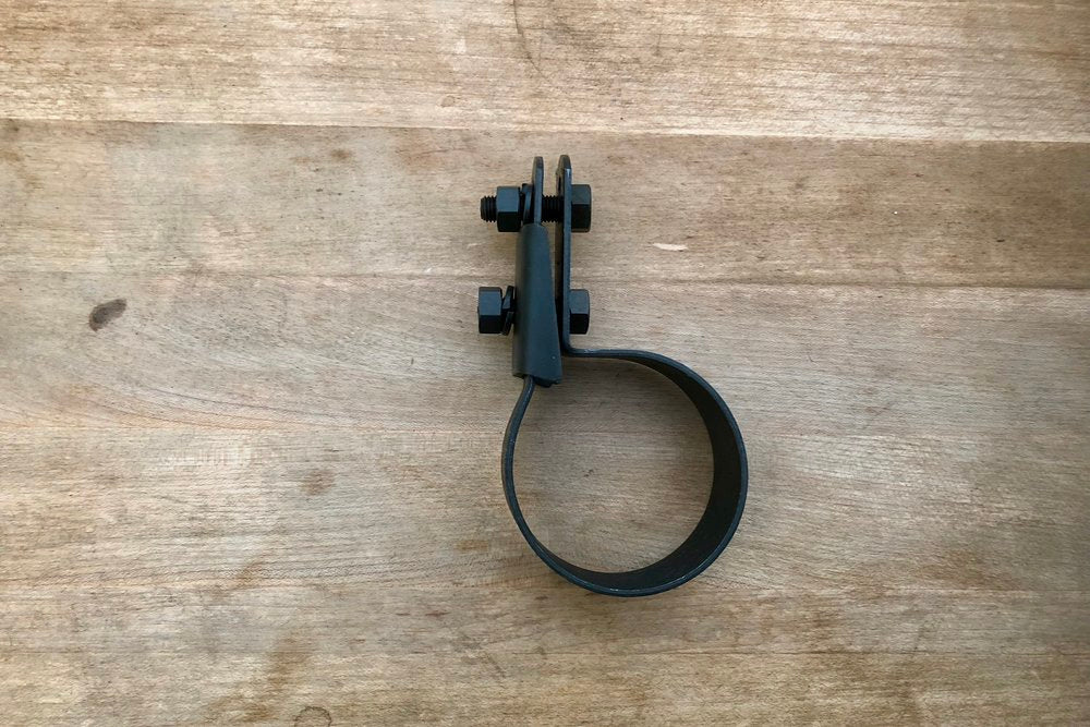 EL & UL Rear muffler hanger