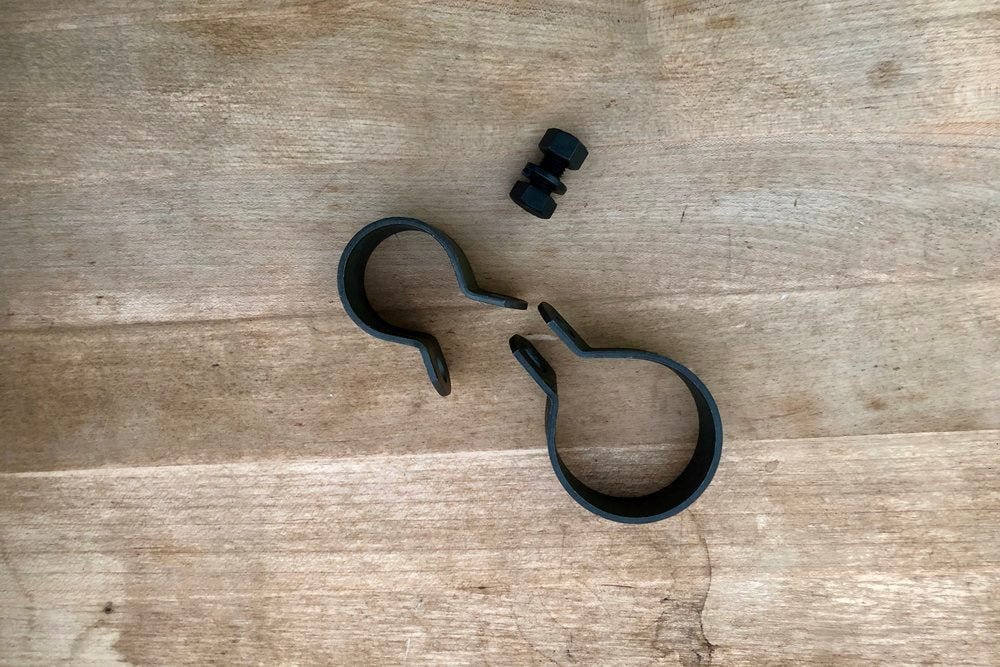 EL & FL Knucklehead Front pipe to frame clamp set