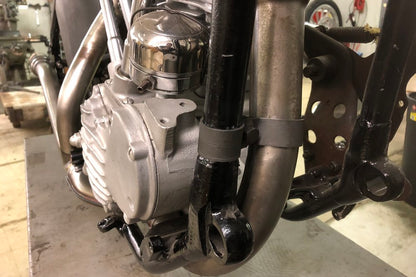EL & FL Knucklehead Front pipe to frame clamp set