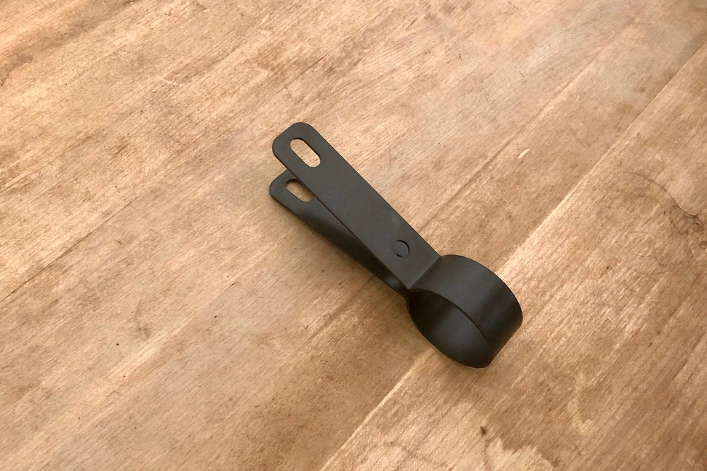 TT Exhaust pipe rear clamp #1064-32ATT